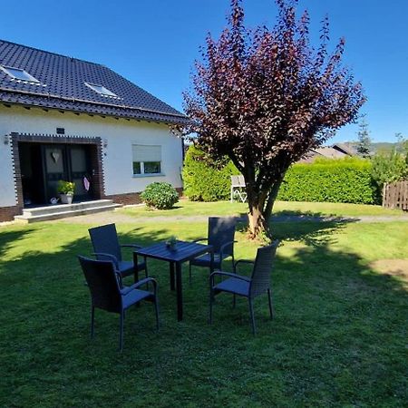Fewo Hoheeifel, 1 Haus Mit 2 Apartments 5 Schlafzimmer In Kelberg Naehe Nuerburgring Экстерьер фото